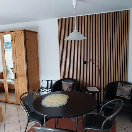 Weingut-ferienwohnungen Lorenz - Nur Urlaubsgäste Apartment Oberemmel