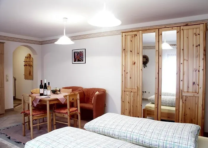 Weingut-ferienwohnungen Lorenz - Nur Urlaubsgaeste Апартаменты Oberemmel